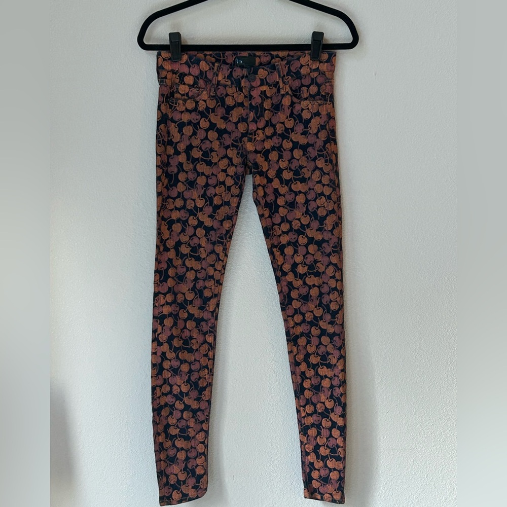 🍒 MOTHER Women Skinny Jeans The Looker Unique Cherry Print Size 27 Super Cute! 🍒 - Picture 3 of 9